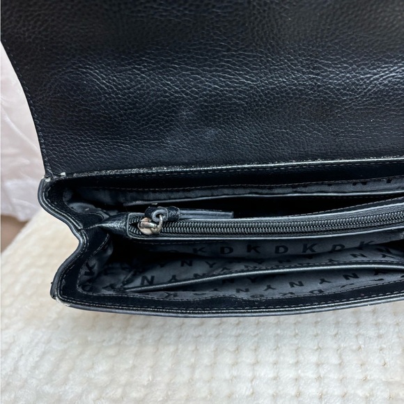 CrossbodyDKNY New York Graphics Crossbody Purse - Picture 11 of 16